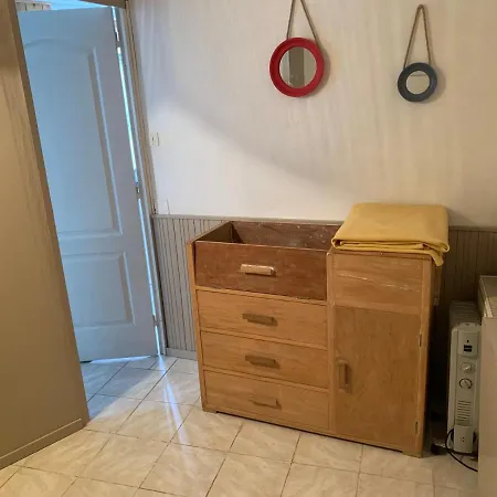 Etape Mont Saint Michel St Malo 50220 * Ducey-Les Cheris