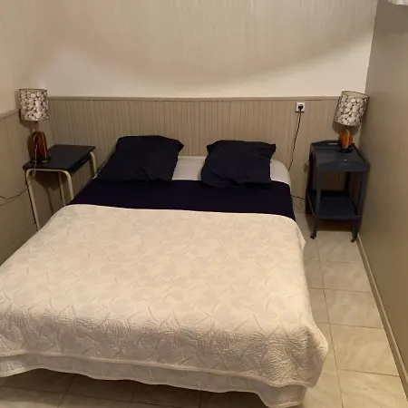 Etape Mont Saint Michel St Malo 50220 Apartment *